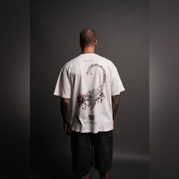 SCORPION ROSE "PREMIUM" OVERSIZED TEE IN CREAM - Picture 4 of 6